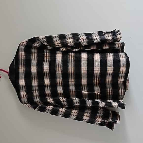 Plaid button down shirt. NWOT - Picture 3 of 4